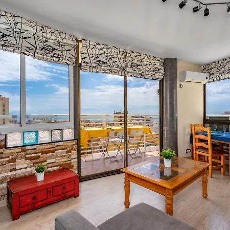 Edificio Tres Torres By Interhome شقة *